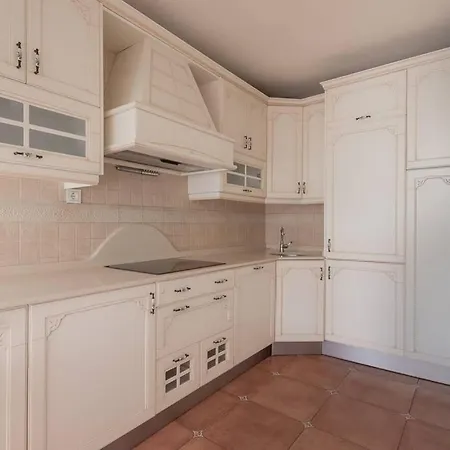 Muskiz Solarium By Next Stop Bilbao * Campomar Auzoa